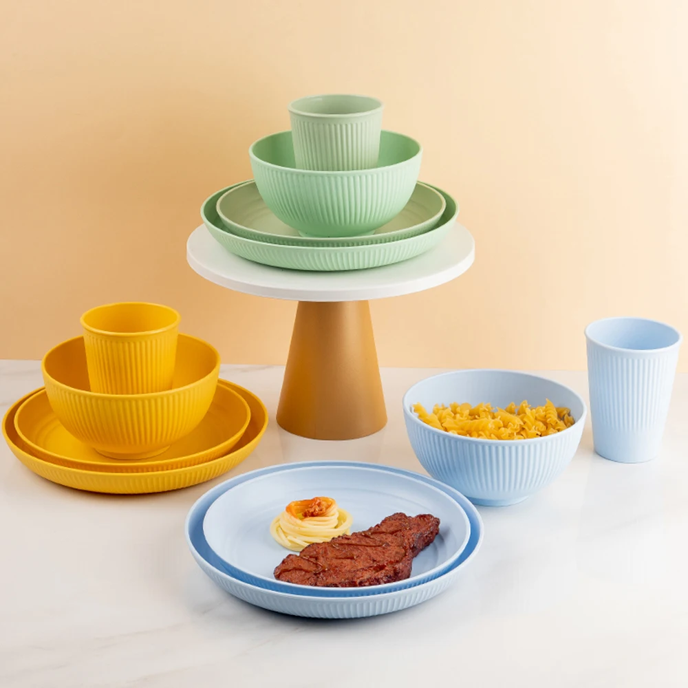 Juego de cubiertos de paja de  - Camping Cooking And Eating Set reseña y precio